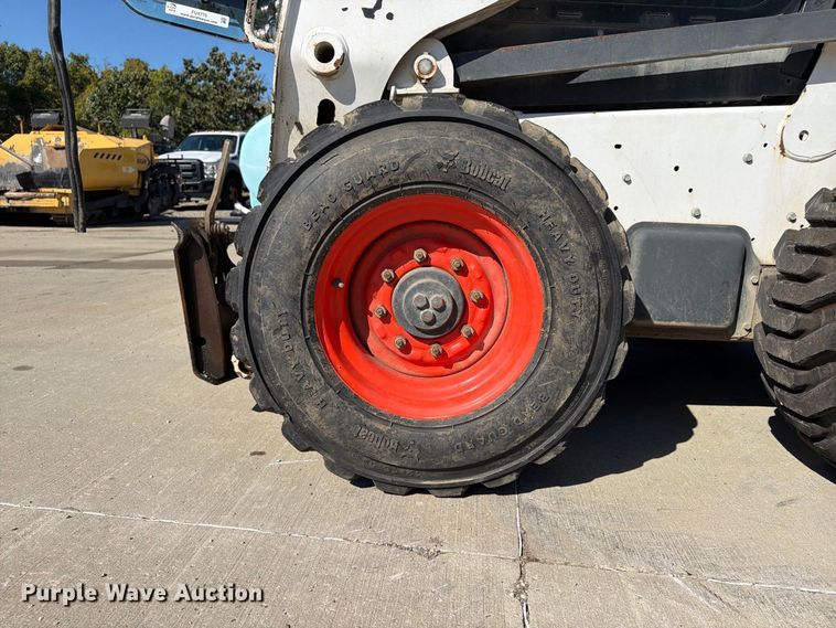 image for item FU4775 2018 Bobcat S650 skid steer loader