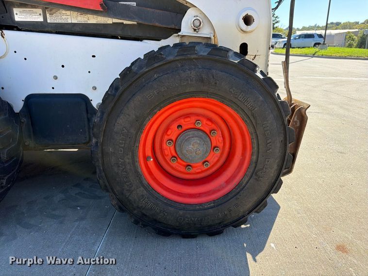 image for item FU4775 2018 Bobcat S650 skid steer loader