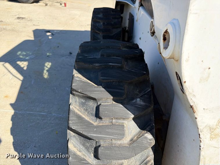 image for item FU4775 2018 Bobcat S650 skid steer loader