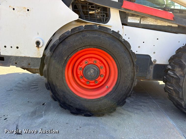 image for item FU4775 2018 Bobcat S650 skid steer loader
