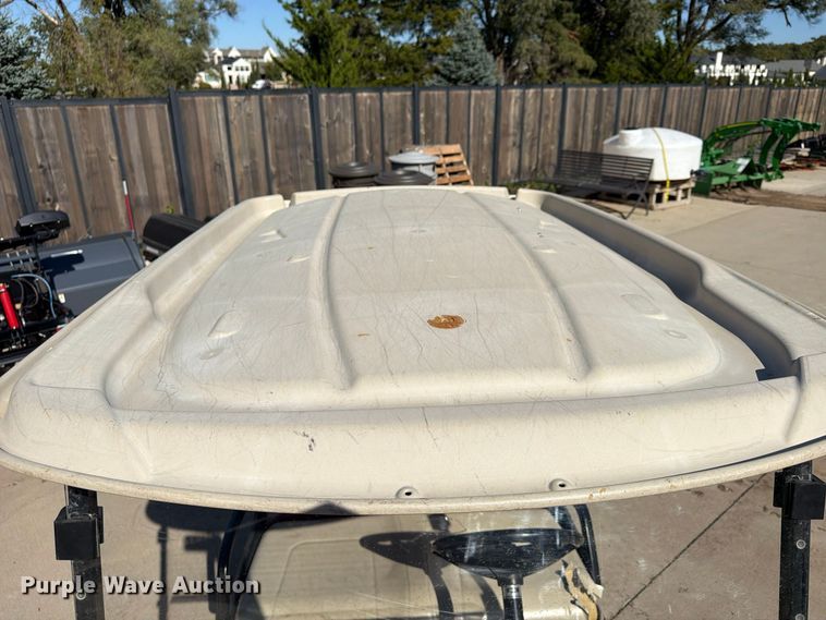 image for item FU4828 2013 Yamaha golf cart