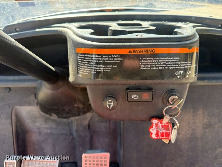 image for item FU4828 2013 Yamaha golf cart