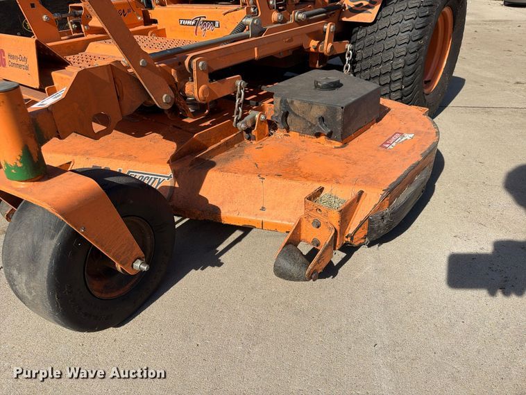 image for item FU4829 Scag Turf Tiger 2 ZTR lawn mower