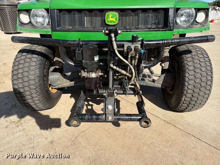 image for item FU4830 2016 John Deere Gator HPX utility vehicle