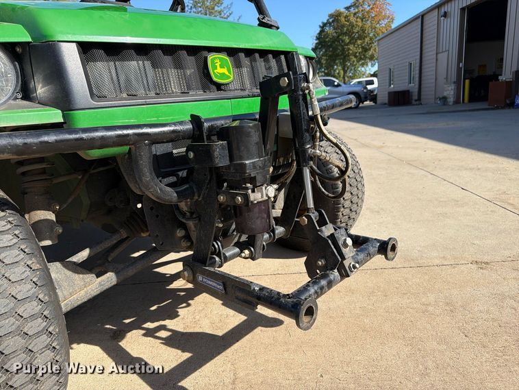 image for item FU4830 2016 John Deere Gator HPX utility vehicle