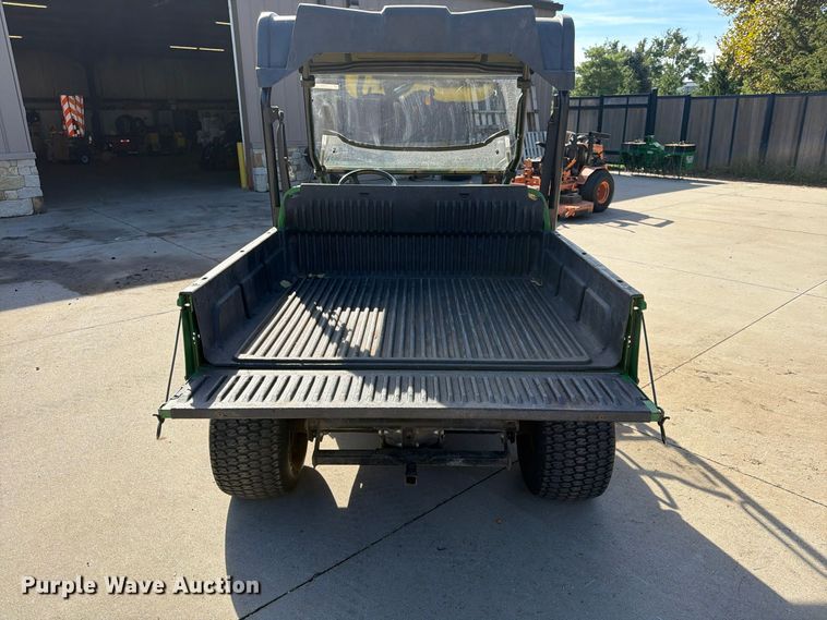image for item FU4830 2016 John Deere Gator HPX utility vehicle