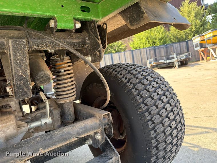image for item FU4830 2016 John Deere Gator HPX utility vehicle