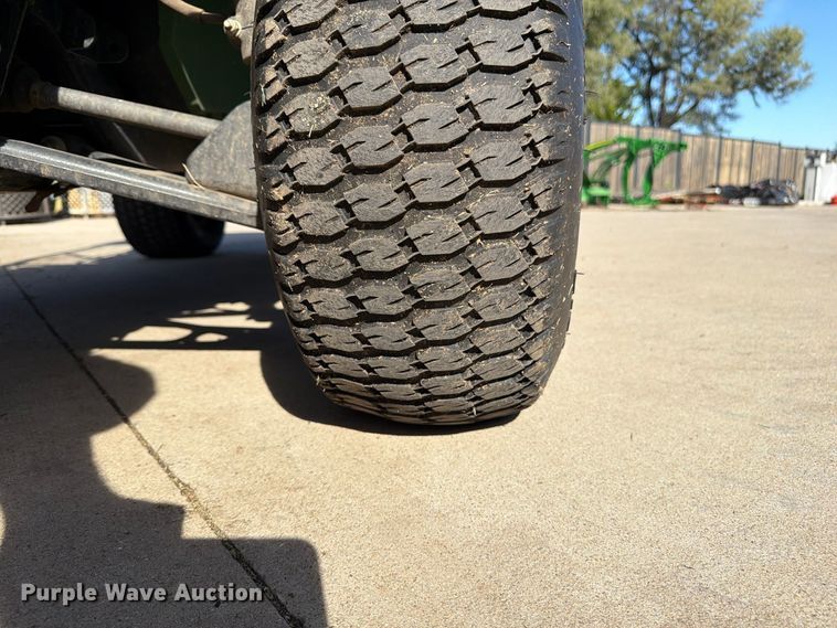 image for item FU4830 2016 John Deere Gator HPX utility vehicle