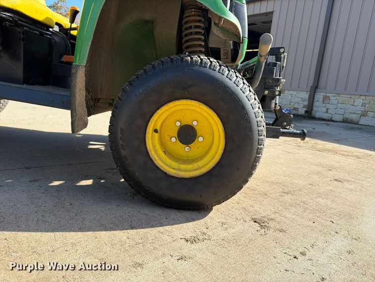 image for item FU4830 2016 John Deere Gator HPX utility vehicle