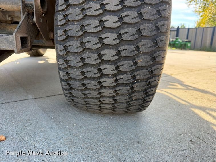 image for item FU4830 2016 John Deere Gator HPX utility vehicle