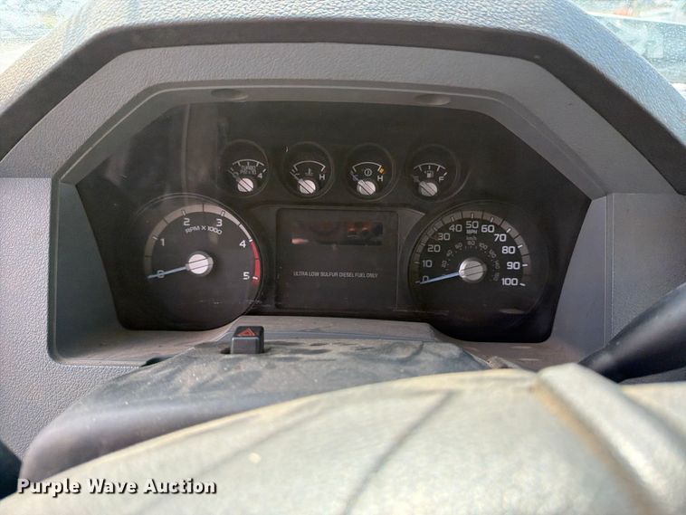 image for item FU5007 2015 Ford F350 Super Duty utility bed pickup truck
