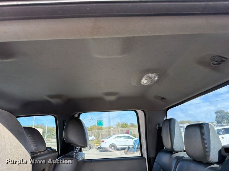 image for item FU5008 2013 Ford F250 Super Duty Crew Cab pickup truck
