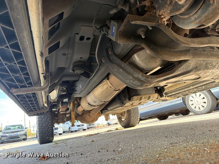 image for item FU5008 2013 Ford F250 Super Duty Crew Cab pickup truck
