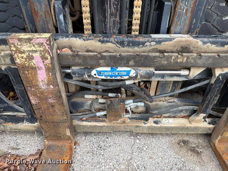 image for item FU5010 2010 Clark 8K forklift