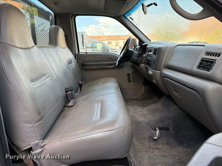 image for item FU5012 1999 Ford F350 Super Duty flatbed pickup truck