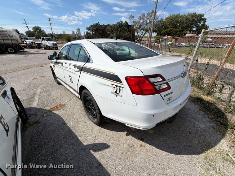 image for item FU5013 2015 Ford Taurus Police Interceptor 