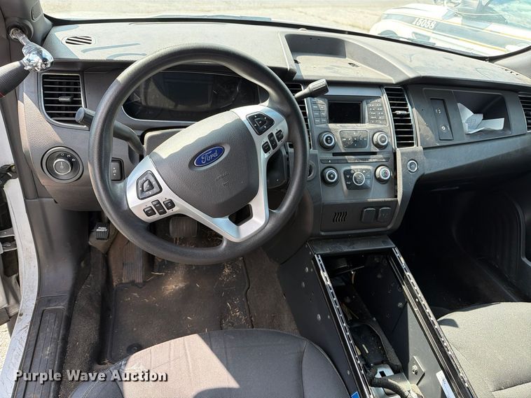 image for item FU5013 2015 Ford Taurus Police Interceptor 