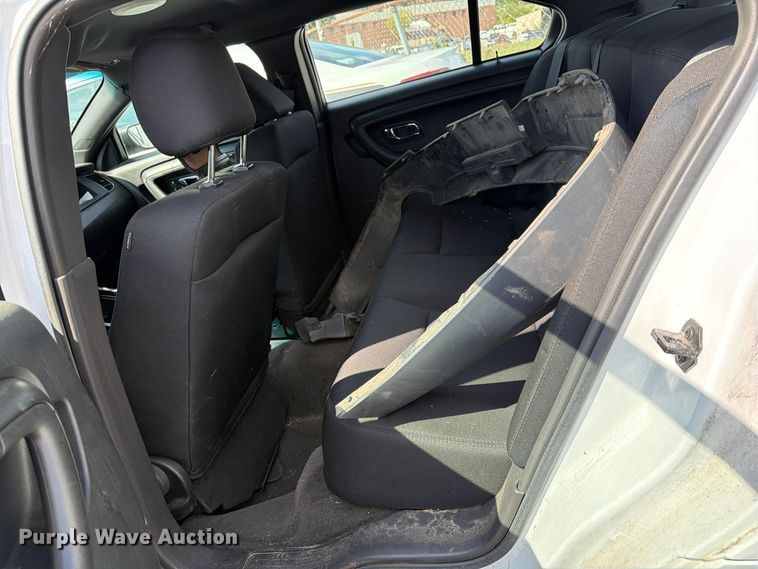 image for item FU5013 2015 Ford Taurus Police Interceptor 