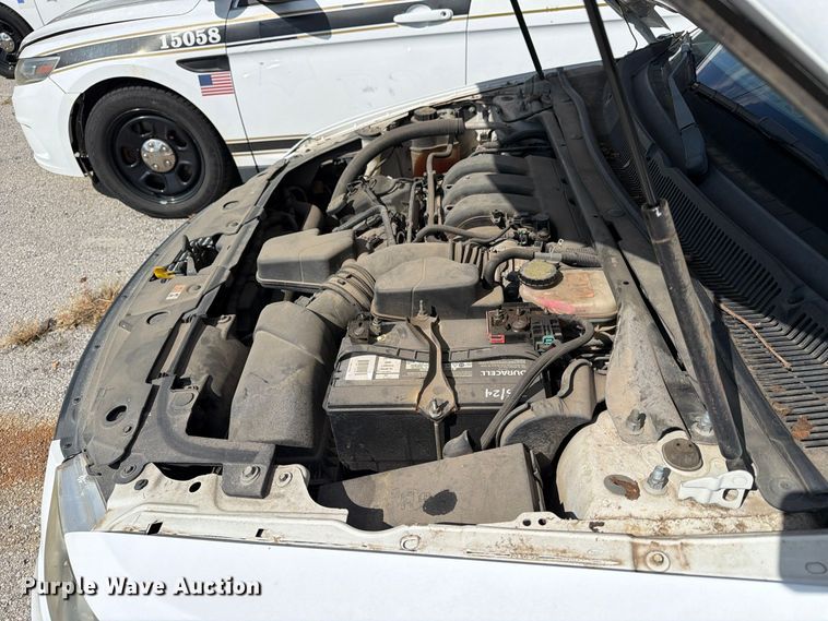 image for item FU5013 2015 Ford Taurus Police Interceptor 