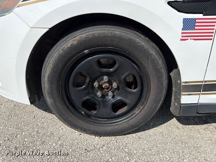 image for item FU5013 2015 Ford Taurus Police Interceptor 