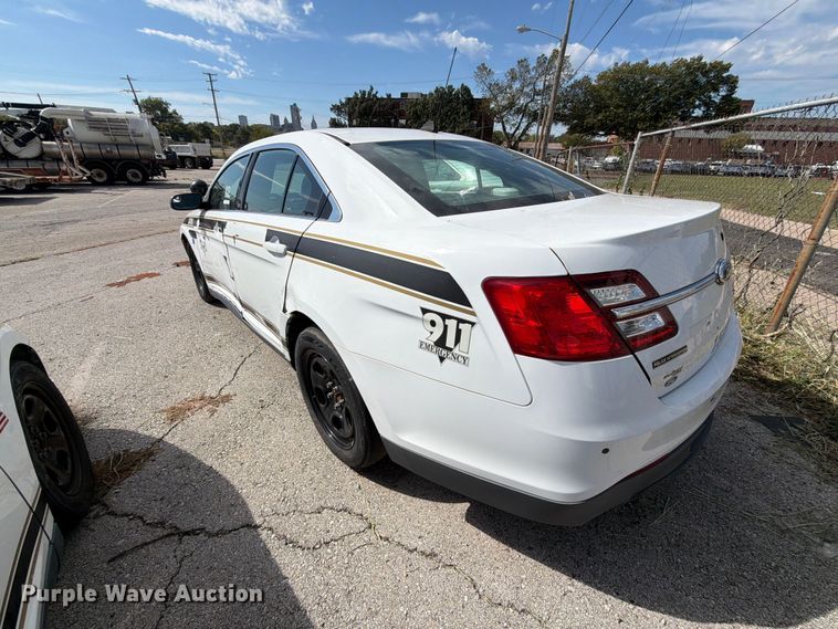image for item FU5014 2015 Ford Taurus Police Interceptor 