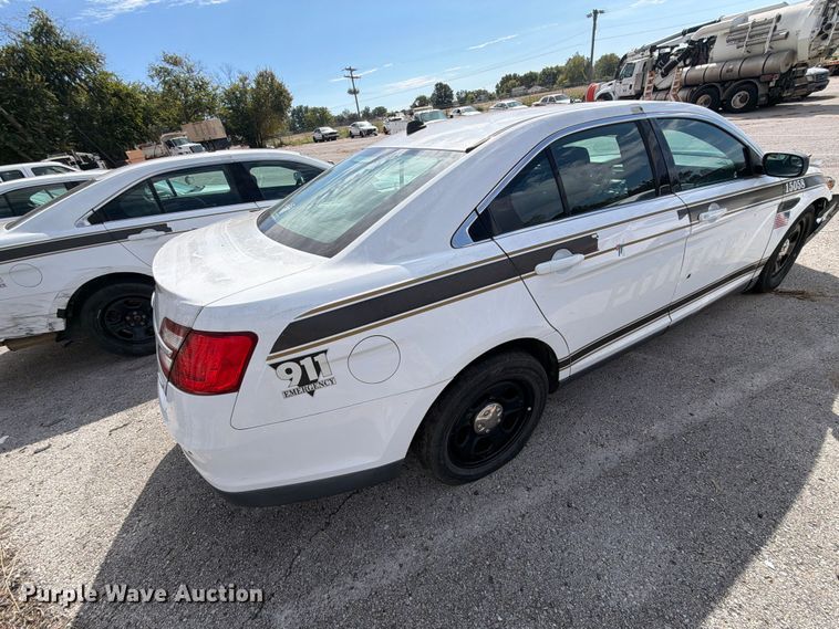 image for item FU5015 2015 Ford Taurus Police Interceptor 