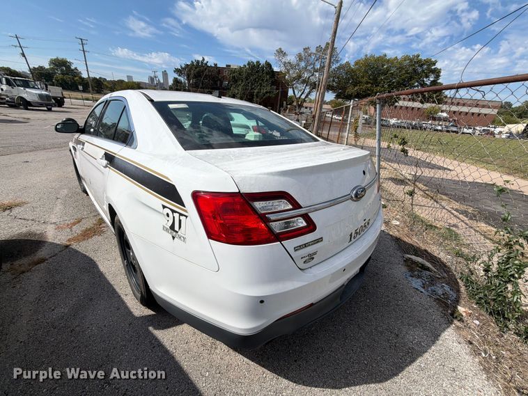 image for item FU5015 2015 Ford Taurus Police Interceptor 