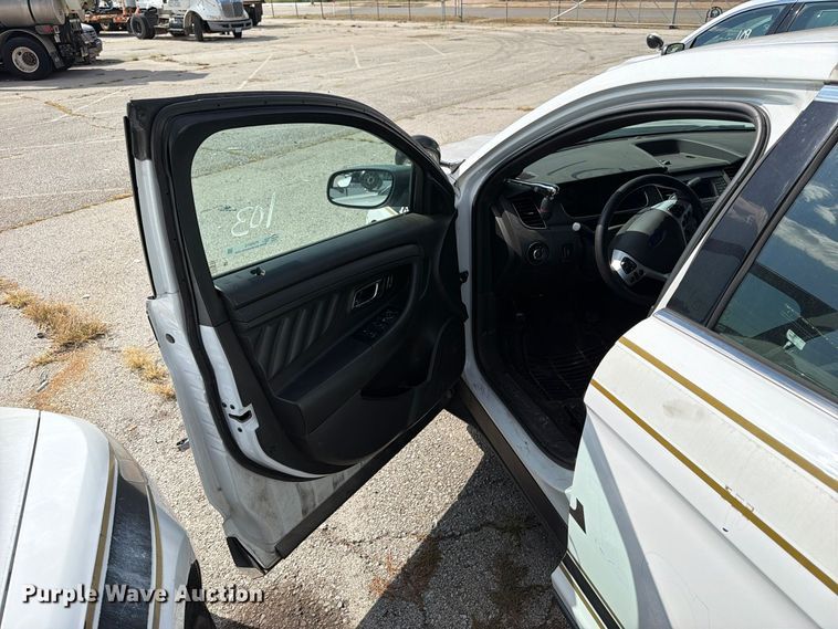 image for item FU5015 2015 Ford Taurus Police Interceptor 