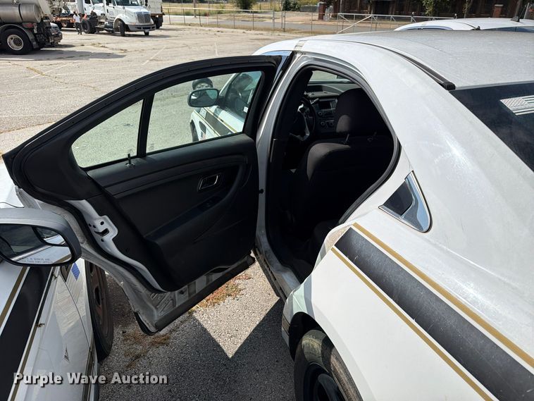 image for item FU5015 2015 Ford Taurus Police Interceptor 
