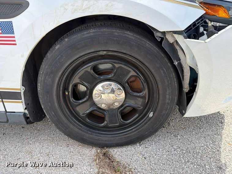 image for item FU5015 2015 Ford Taurus Police Interceptor 