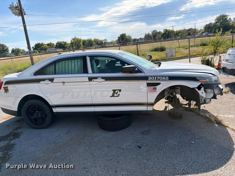 image for item FU5023 2017 Ford Taurus Police Interceptor 