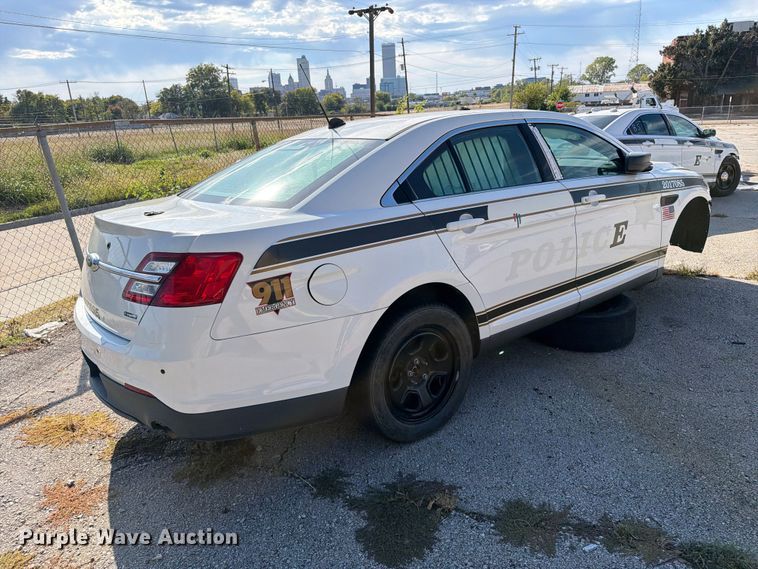 image for item FU5023 2017 Ford Taurus Police Interceptor 