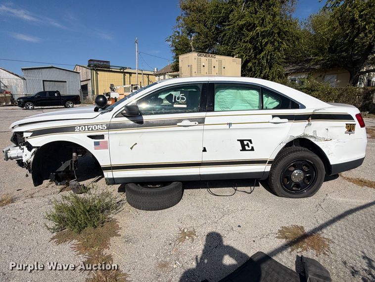image for item FU5023 2017 Ford Taurus Police Interceptor 