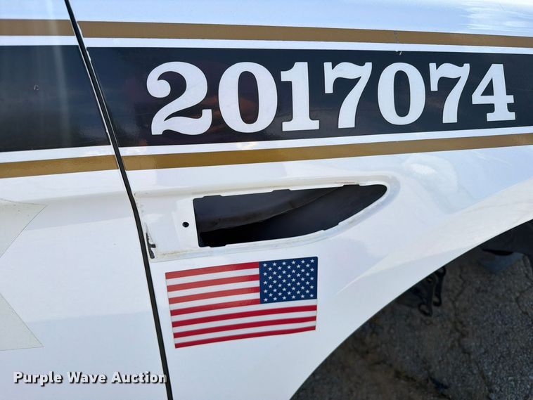 image for item FU5024 2017 Ford Taurus Police Interceptor 