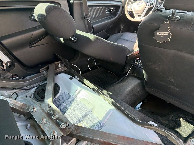 image for item FU5024 2017 Ford Taurus Police Interceptor 