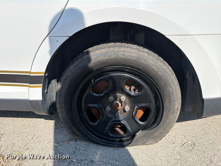 image for item FU5024 2017 Ford Taurus Police Interceptor 