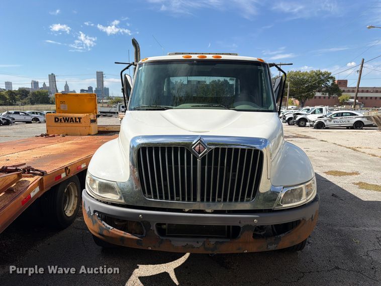image for item FU5026 2008 International DuraStar 4300 utility / service truck