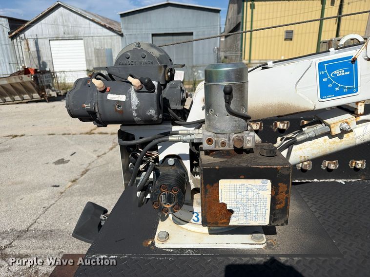 image for item FU5026 2008 International DuraStar 4300 utility / service truck