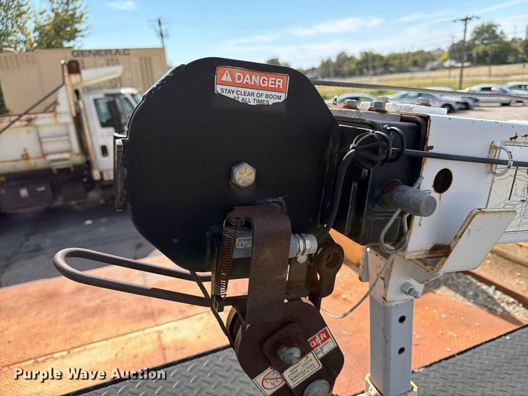 image for item FU5026 2008 International DuraStar 4300 utility / service truck