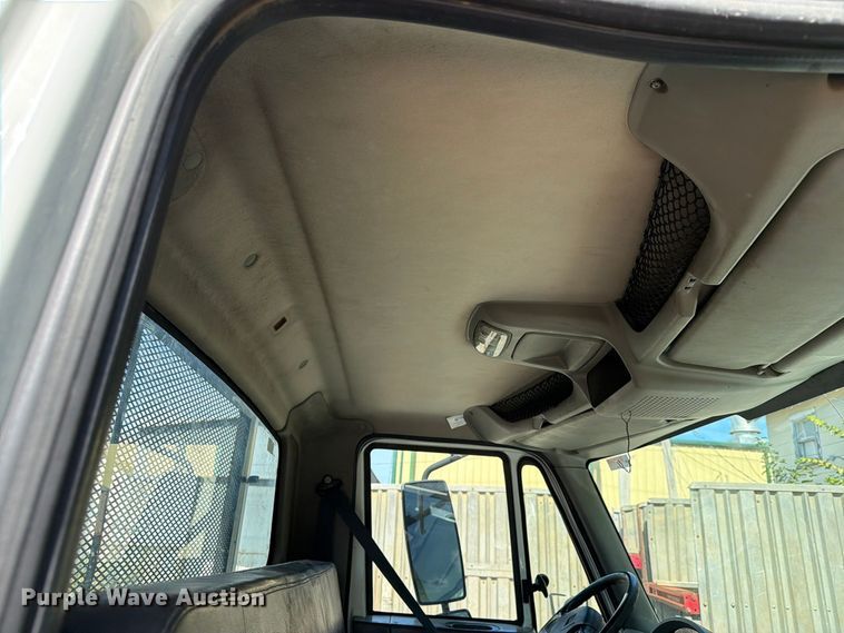 image for item FU5026 2008 International DuraStar 4300 utility / service truck