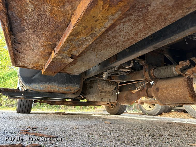 image for item FU5026 2008 International DuraStar 4300 utility / service truck