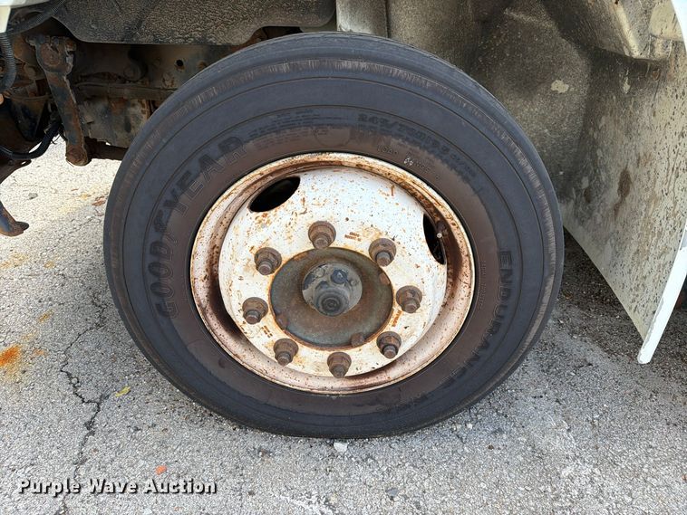 image for item FU5026 2008 International DuraStar 4300 utility / service truck