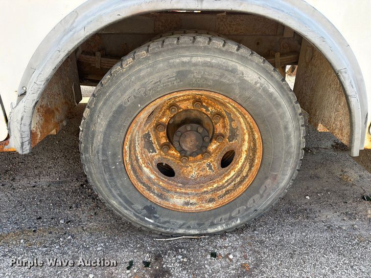 image for item FU5026 2008 International DuraStar 4300 utility / service truck