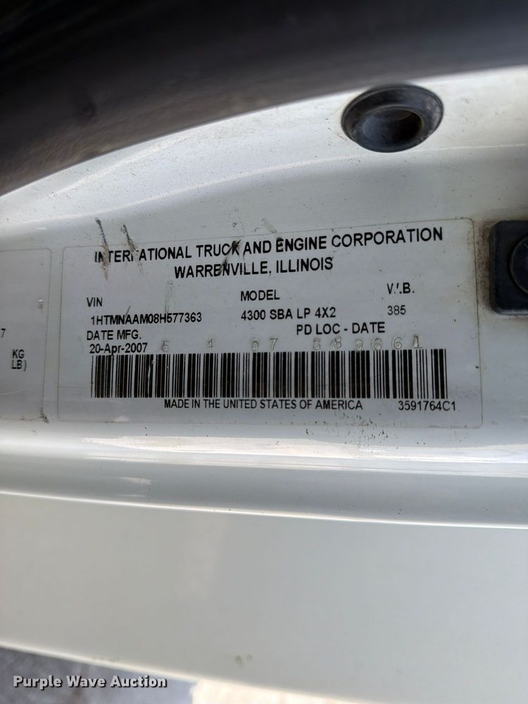 image for item FU5026 2008 International DuraStar 4300 utility / service truck