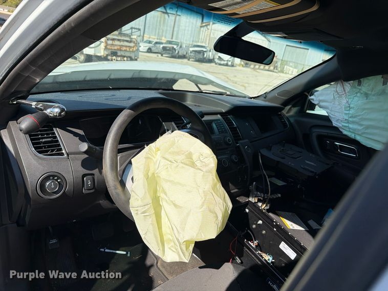 image for item FU5027 2014 Ford Taurus Police Interceptor 