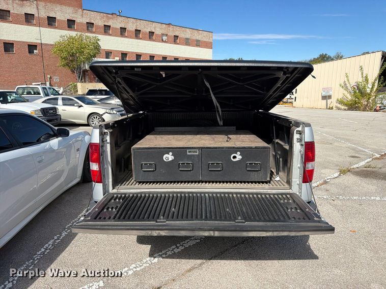 image for item FU5029 2007 Ford F150 Crew Cab pickup truck