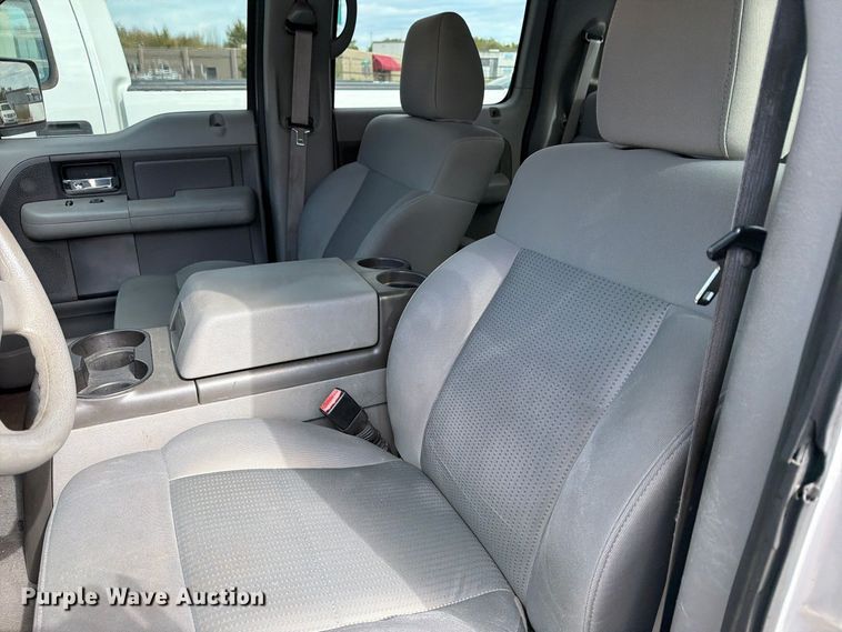 image for item FU5029 2007 Ford F150 Crew Cab pickup truck
