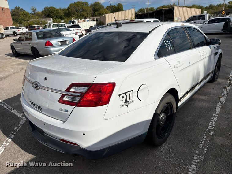 image for item FU5030 2015 Ford Taurus Police Interceptor 