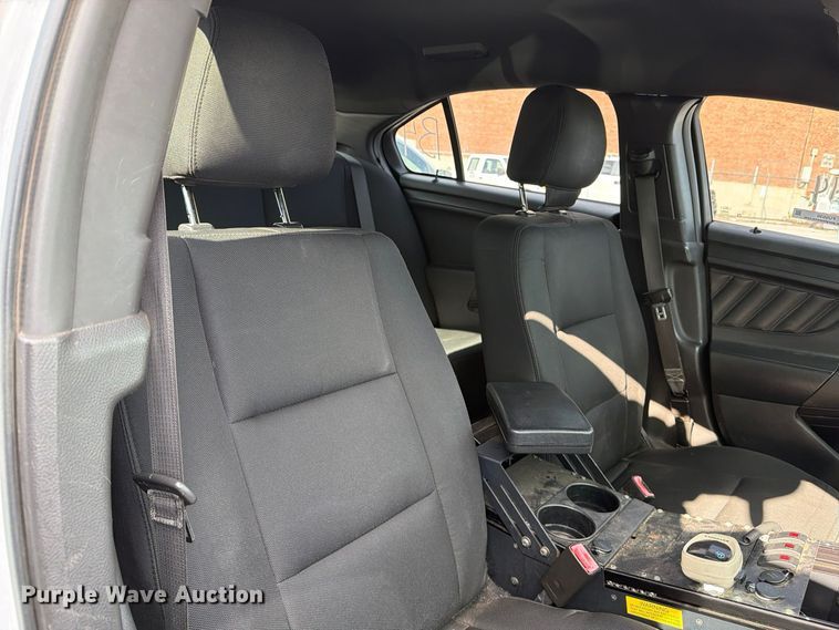 image for item FU5030 2015 Ford Taurus Police Interceptor 