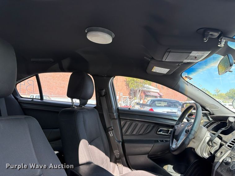 image for item FU5030 2015 Ford Taurus Police Interceptor 